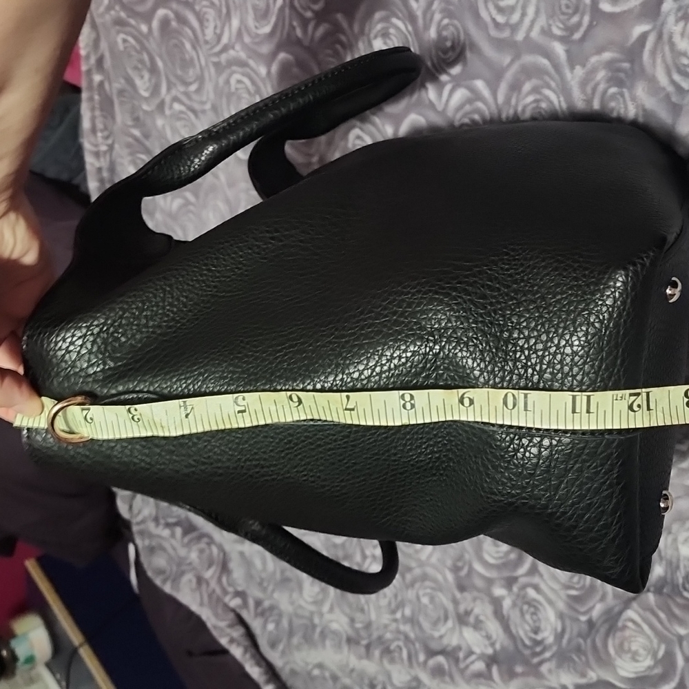 Pebbled Faux Leather Tote - Picture 9 of 9